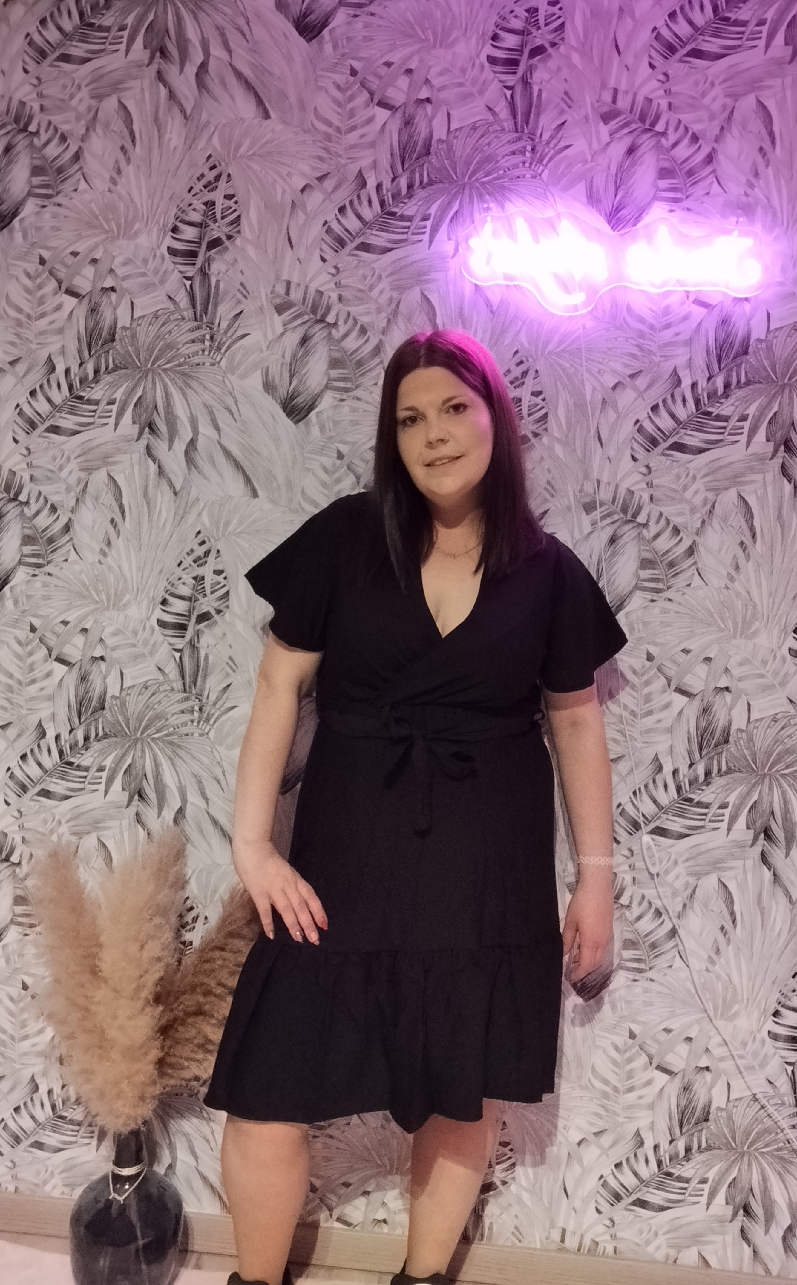 Robe noir " fluide - élégante et confortable au quotidien "