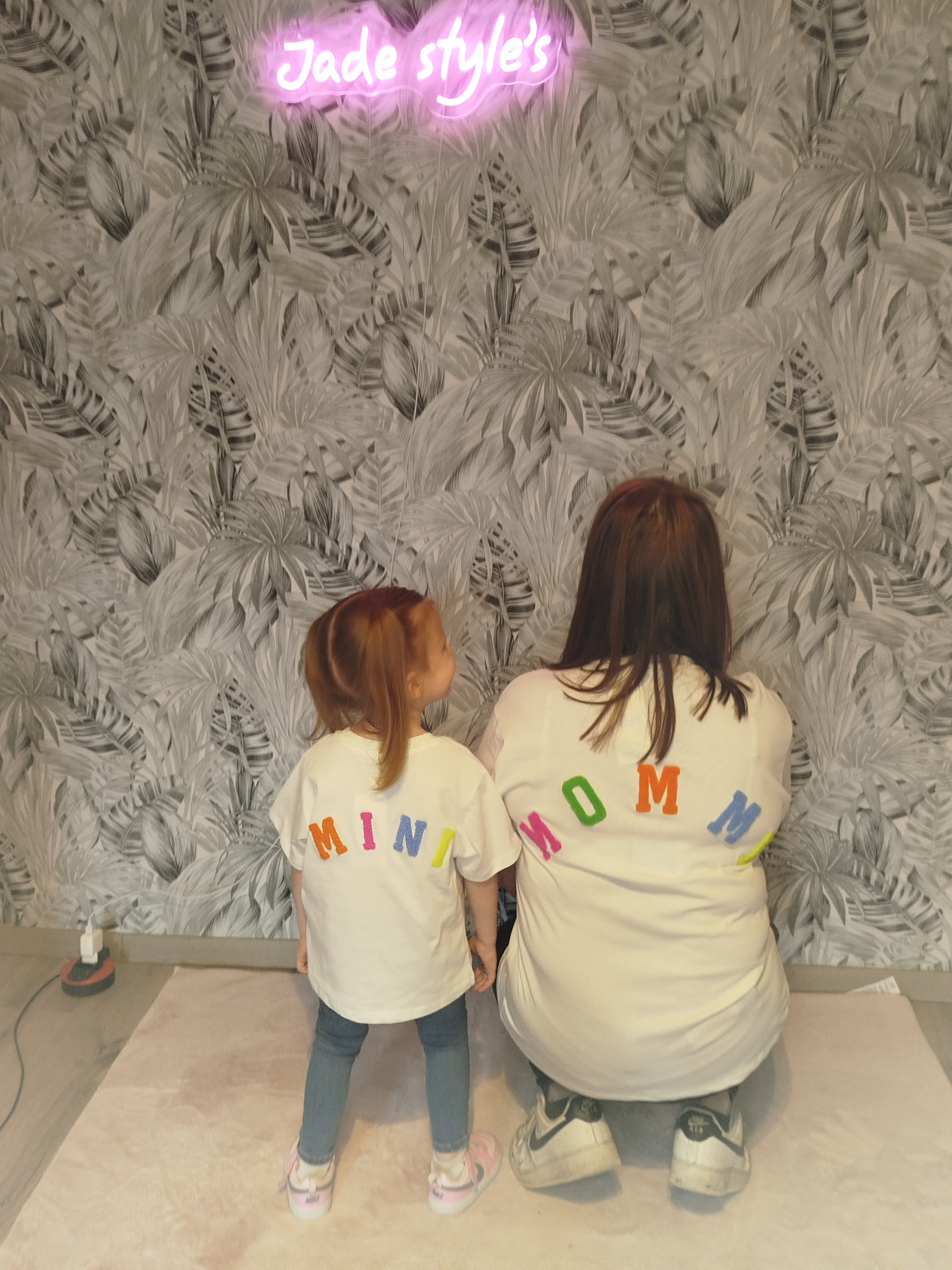 T shirt " mommy "