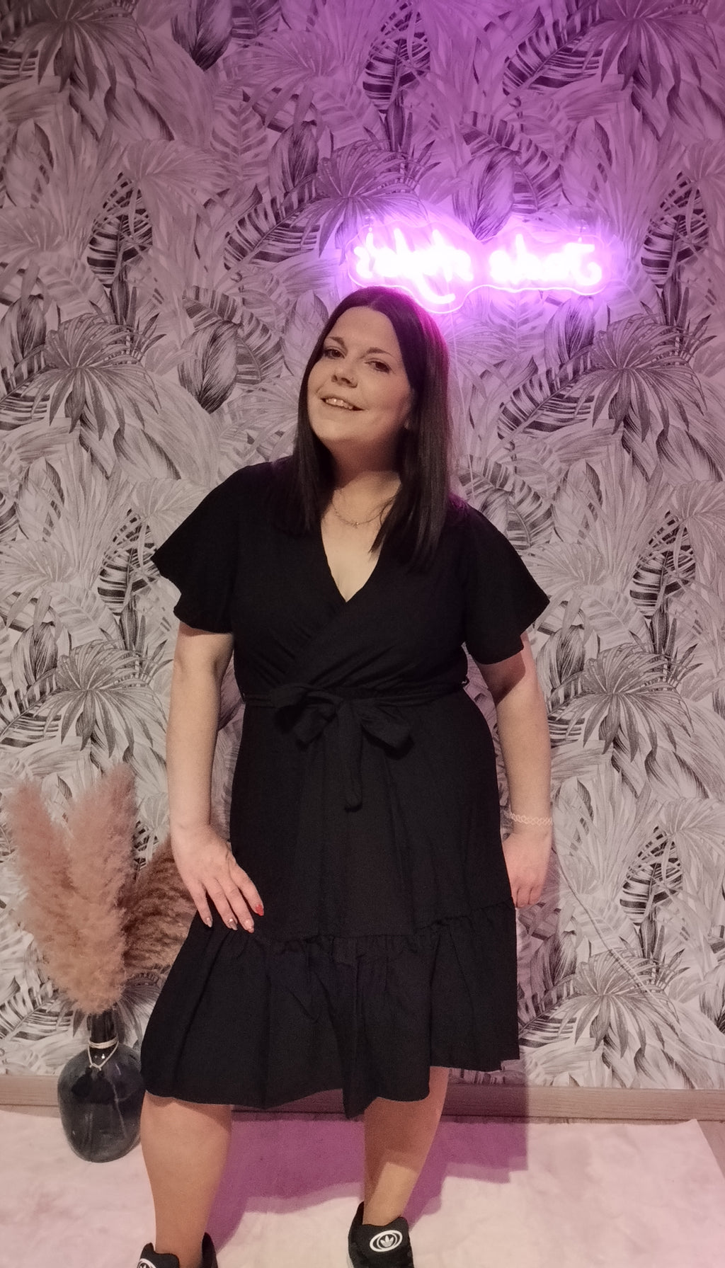 Robe noir " fluide - élégante et confortable au quotidien "