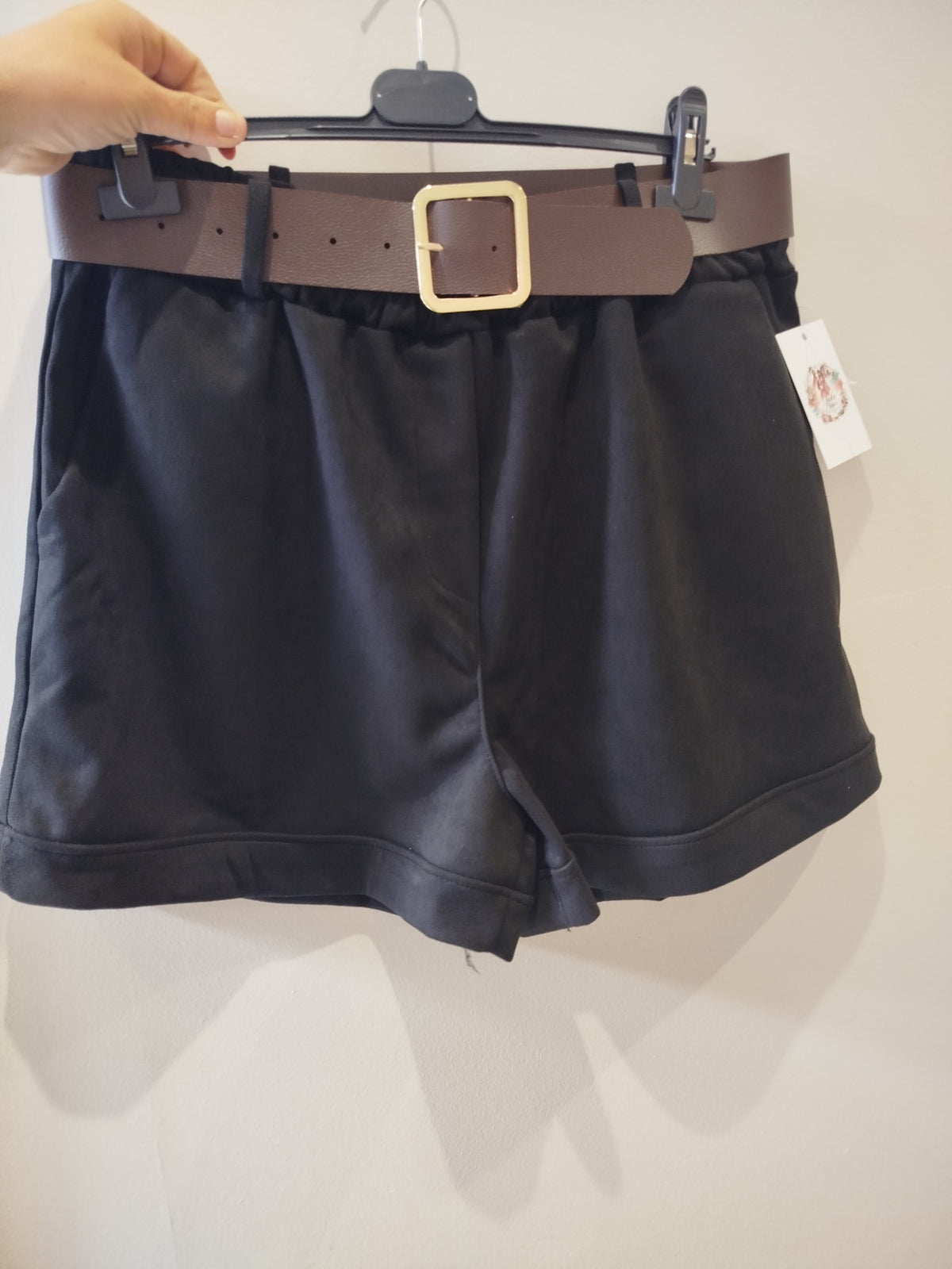 Short daim noir 42-48