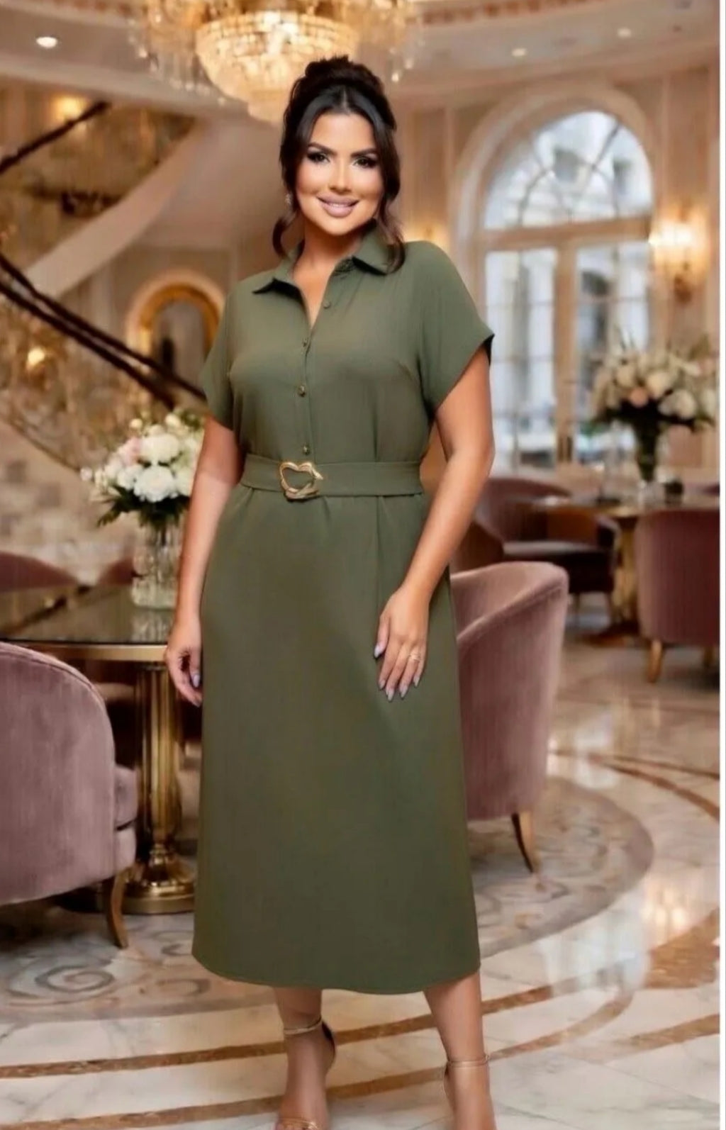 Robe avec ceinture bijoux